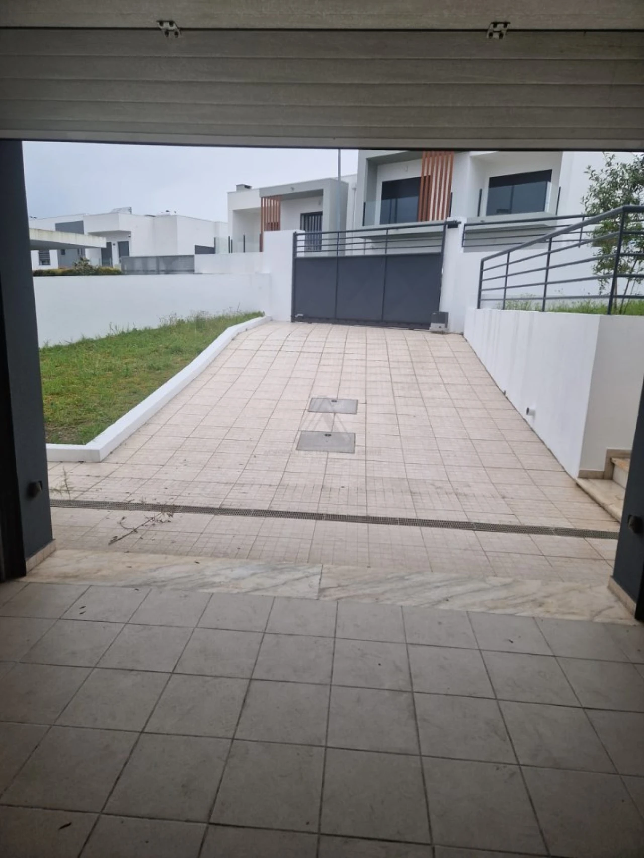 Moradia T5 para Venda em Laranjeiro e Feijó Foto 30