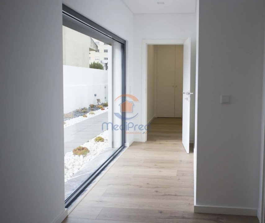 Apartamento T3 para Venda em Loures Foto 11