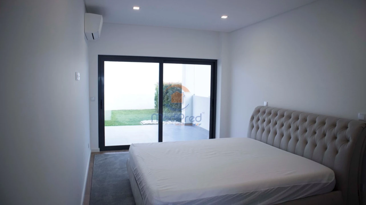 Apartamento T3 para Venda em Loures Foto 16