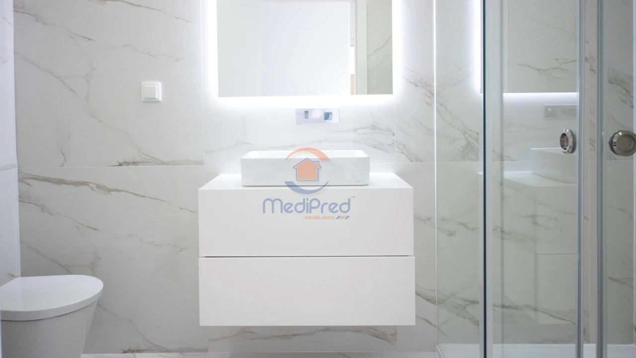 Apartamento T3 para Venda em Loures Foto 18