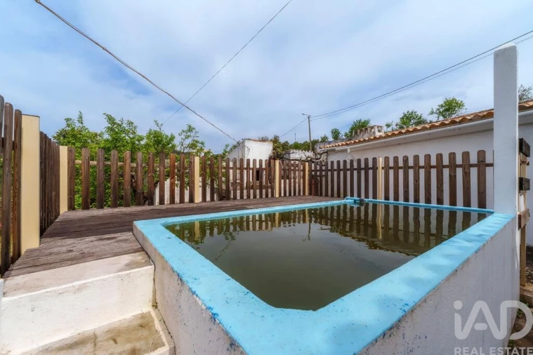 Moradia T3 para Venda em Salir Foto 34