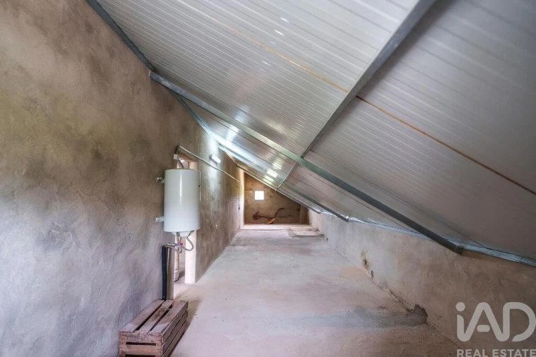 Moradia T3 para Venda em Salir Foto 32