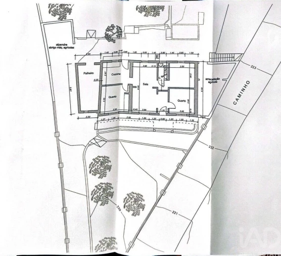 Moradia T3 para Venda em Salir Foto 40