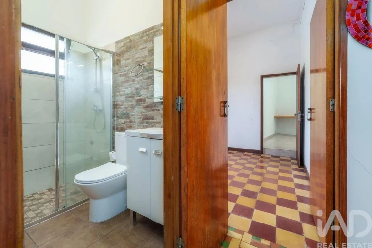 Moradia T3 para Venda em Salir Foto 10