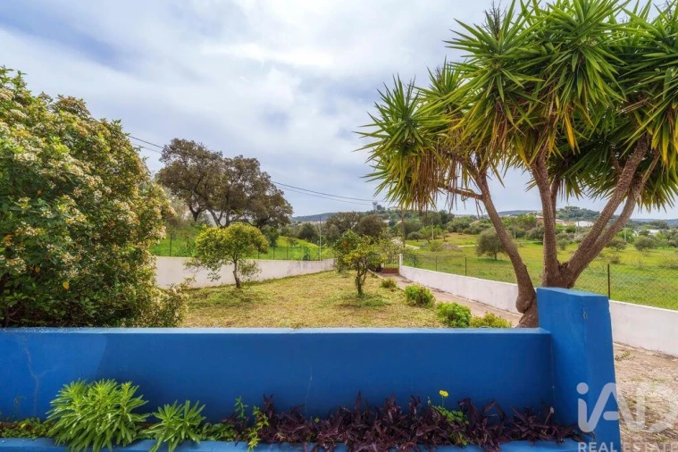 Moradia T3 para Venda em Salir Foto 21