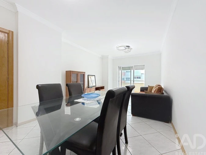 Apartamento T2 para Venda em Portimão Foto 12