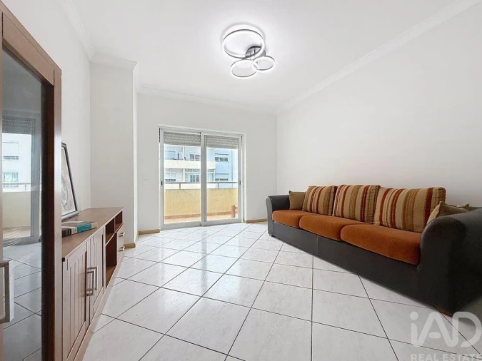 Apartamento T2 para Venda em Portimão Foto 11