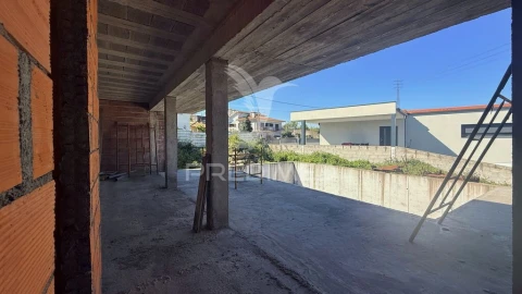 Moradia T3 para Venda em Silvares