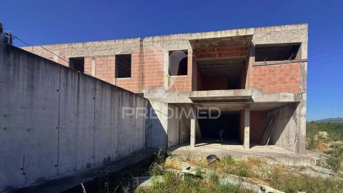 Moradia T3 para Venda em Silvares