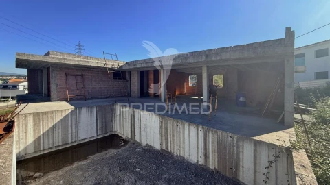 Moradia T3 para Venda em Silvares