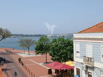 Prédio para Venda em Seixal, Arrentela e Aldeia de Paio Pires