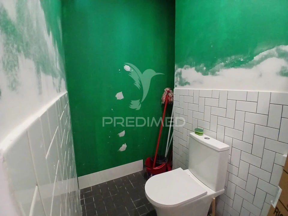 Prédio para Venda em Seixal, Arrentela e Aldeia de Paio Pires Foto 13