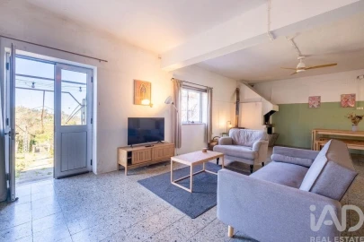 Moradia T4 para Venda em Côja e Barril de Alva