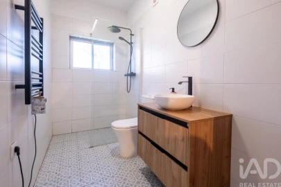 Moradia T4 para Venda em Côja e Barril de Alva