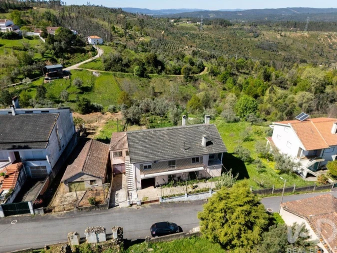 Moradia T4 para Venda em Côja e Barril de Alva Foto 26