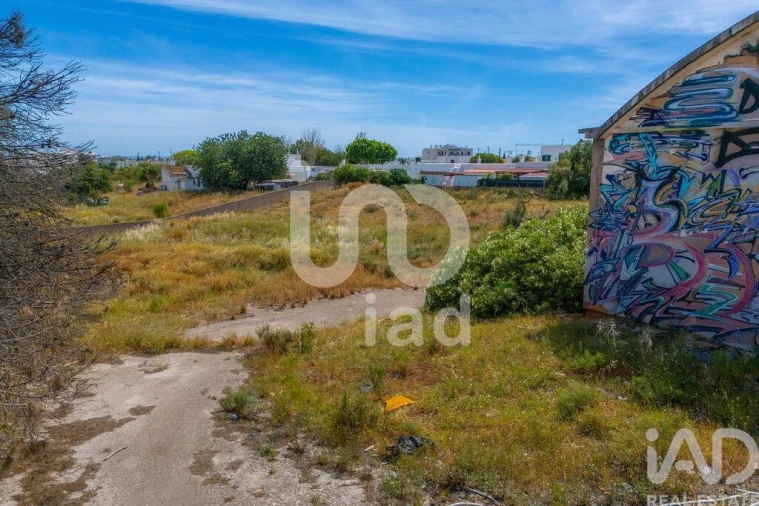 Terreno para Venda em Quelfes Foto 25