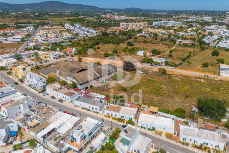 Terreno para Venda em Quelfes Foto 8