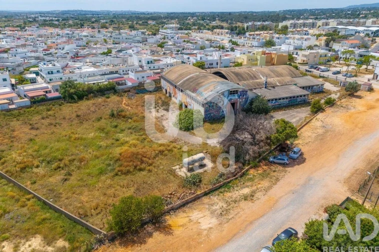 Terreno para Venda em Quelfes Foto 16