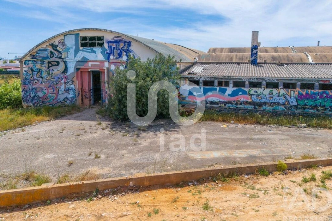 Terreno para Venda em Quelfes Foto 22