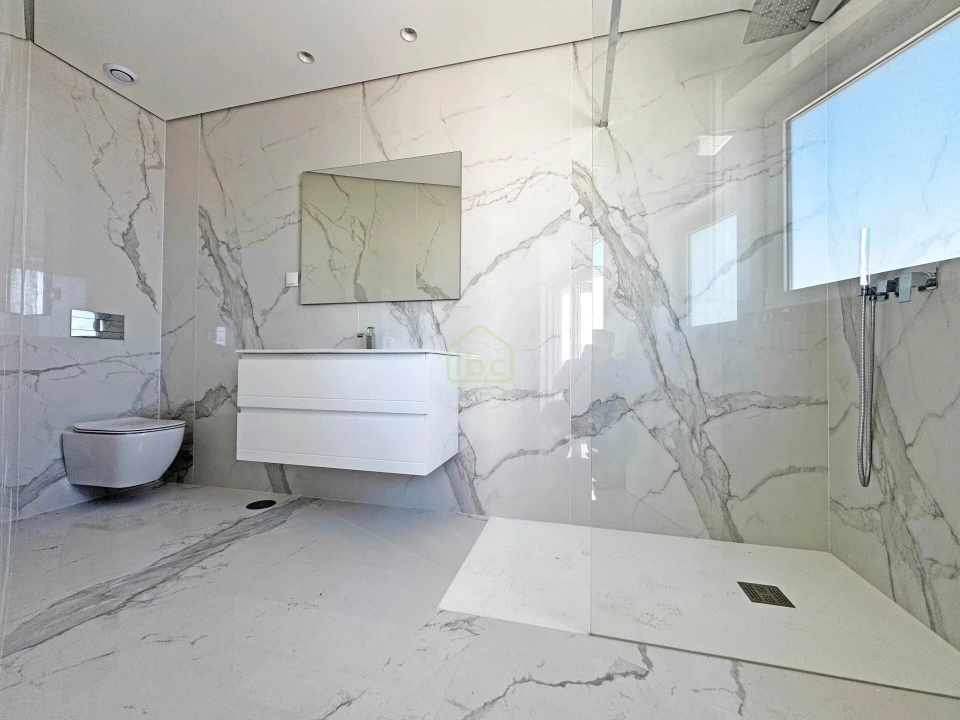 Apartamento T4 para Venda em Póvoa de Varzim, Beiriz e Argivai Foto 4