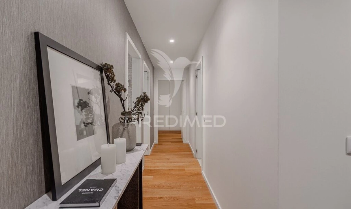 Apartamento T2 para Venda em Santa Marinha e São Pedro da Afurada Foto 4