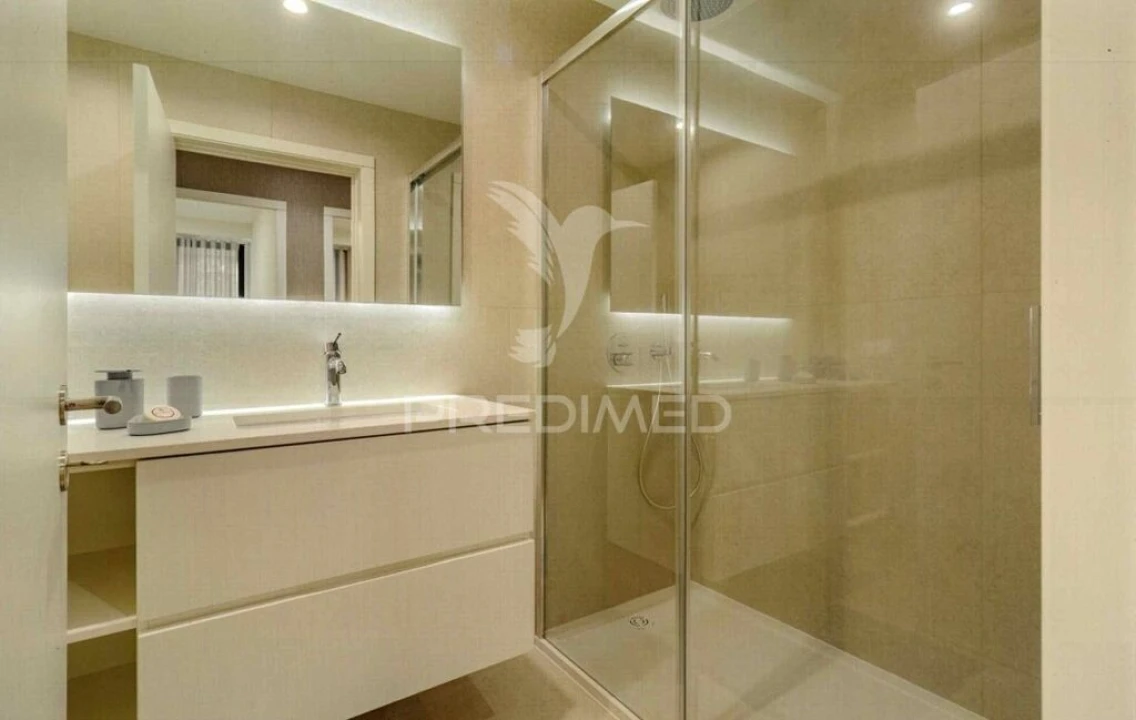 Apartamento T2 para Venda em Santa Marinha e São Pedro da Afurada Foto 9