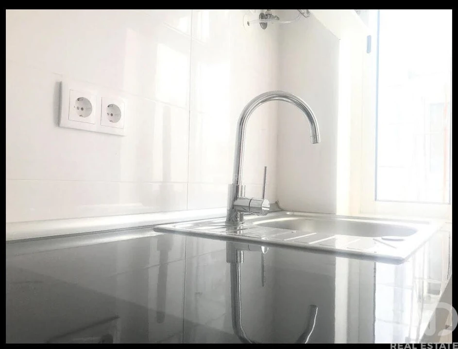 Apartamento T2 para Venda em Moscavide e Portela Foto 14