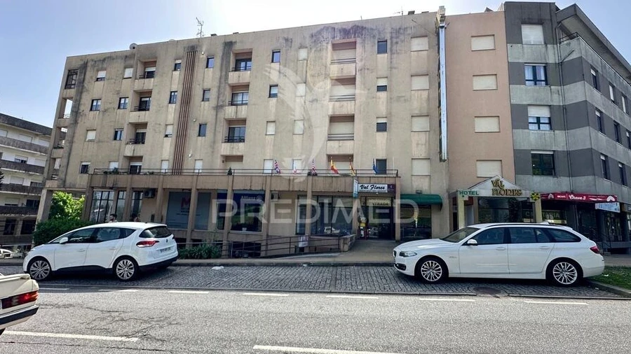 Loja para Arrendamento em Valença, Cristelo Covo e Arão
