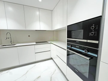 Apartamento T3 para Venda em Póvoa de Varzim, Beiriz e Argivai