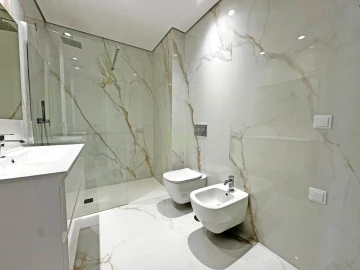 Apartamento T3 para Venda em Póvoa de Varzim, Beiriz e Argivai