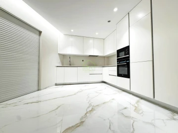 Apartamento T3 para Venda em Póvoa de Varzim, Beiriz e Argivai
