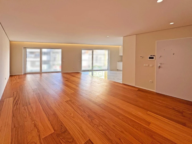 Apartamento T3 para Venda em Póvoa de Varzim, Beiriz e Argivai Foto 18