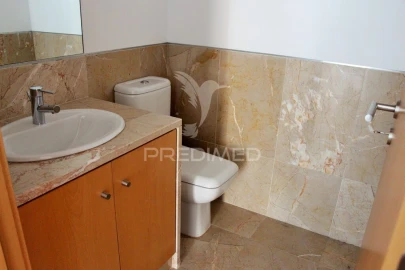 Escritório para Arrendamento em Olivais