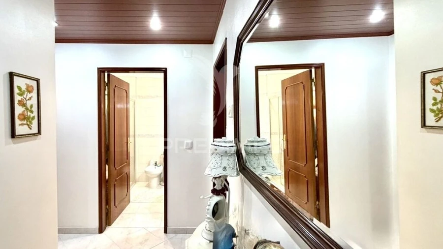 Apartamento T2 para Venda em Quinta do Conde Foto 20