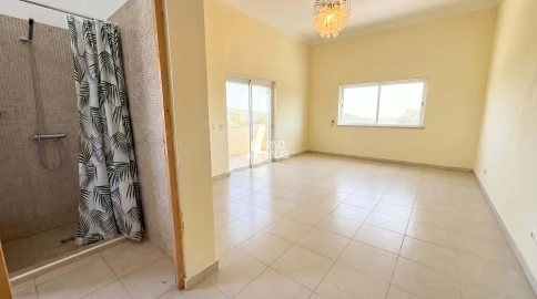 Moradia T4 para Venda em Loule (São Clemente)