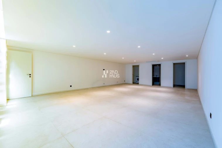 Moradia T4 para Venda em Albufeira e Olhos de Água Foto 28
