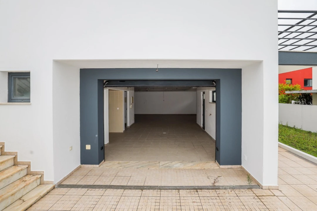 Moradia T5 para Venda em Laranjeiro e Feijó Foto 19