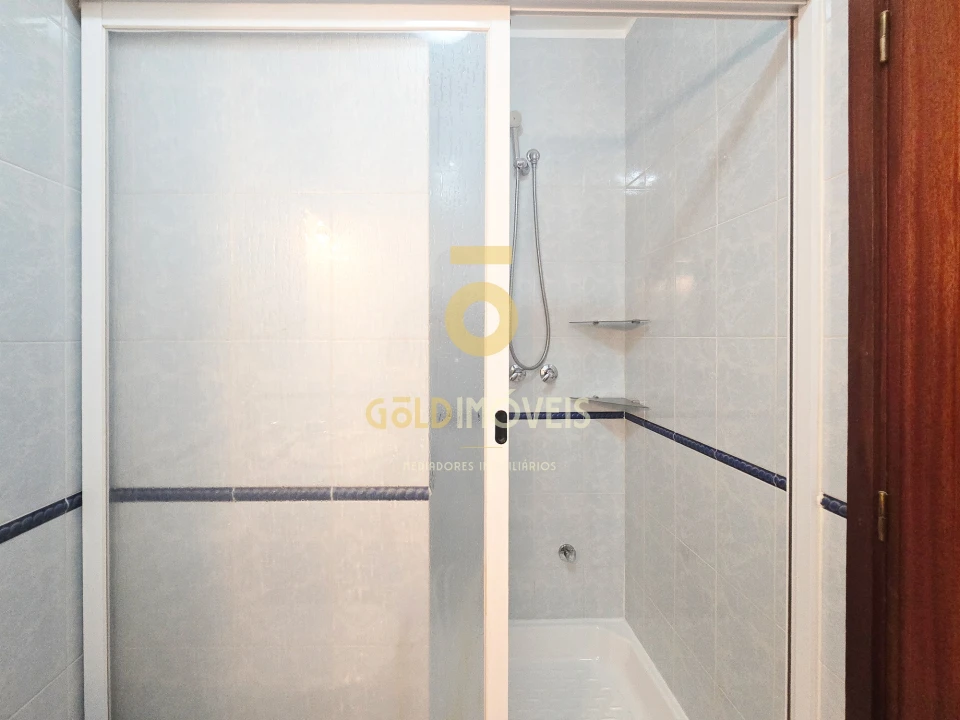 Apartamento T3 para Venda em Santa Maria de Lamas Foto 22