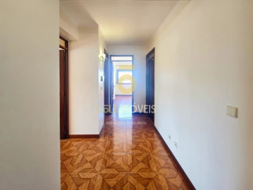 Apartamento T3 para Venda em Santa Maria de Lamas