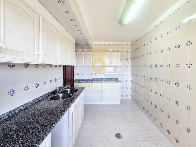 Apartamento T3 para Venda em Santa Maria de Lamas Foto 9