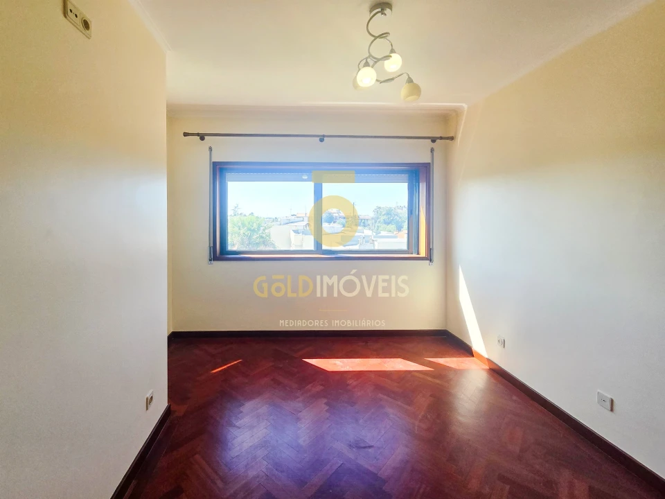 Apartamento T3 para Venda em Santa Maria de Lamas Foto 15