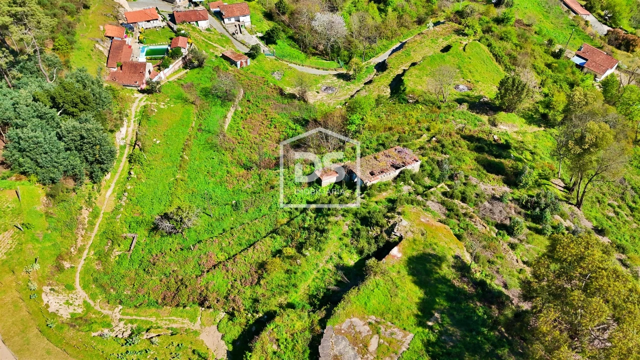 Quinta T2 para Venda em Paredes de Viadores e Manhuncelos Foto 15