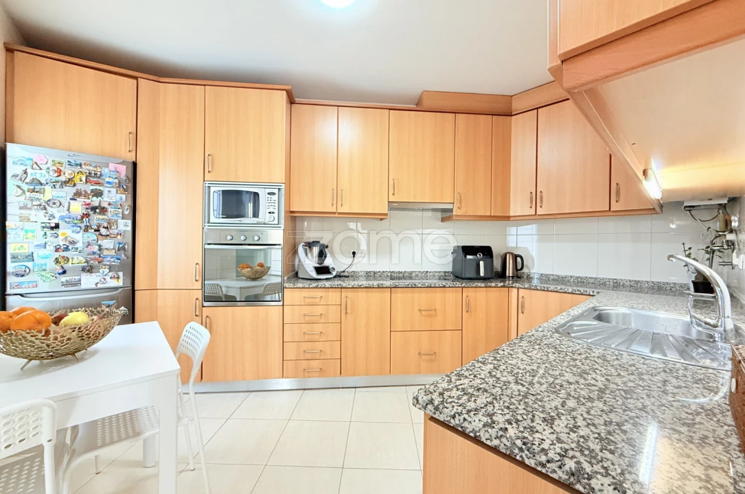Apartamento T2 para Venda em Ribeirão Foto 2