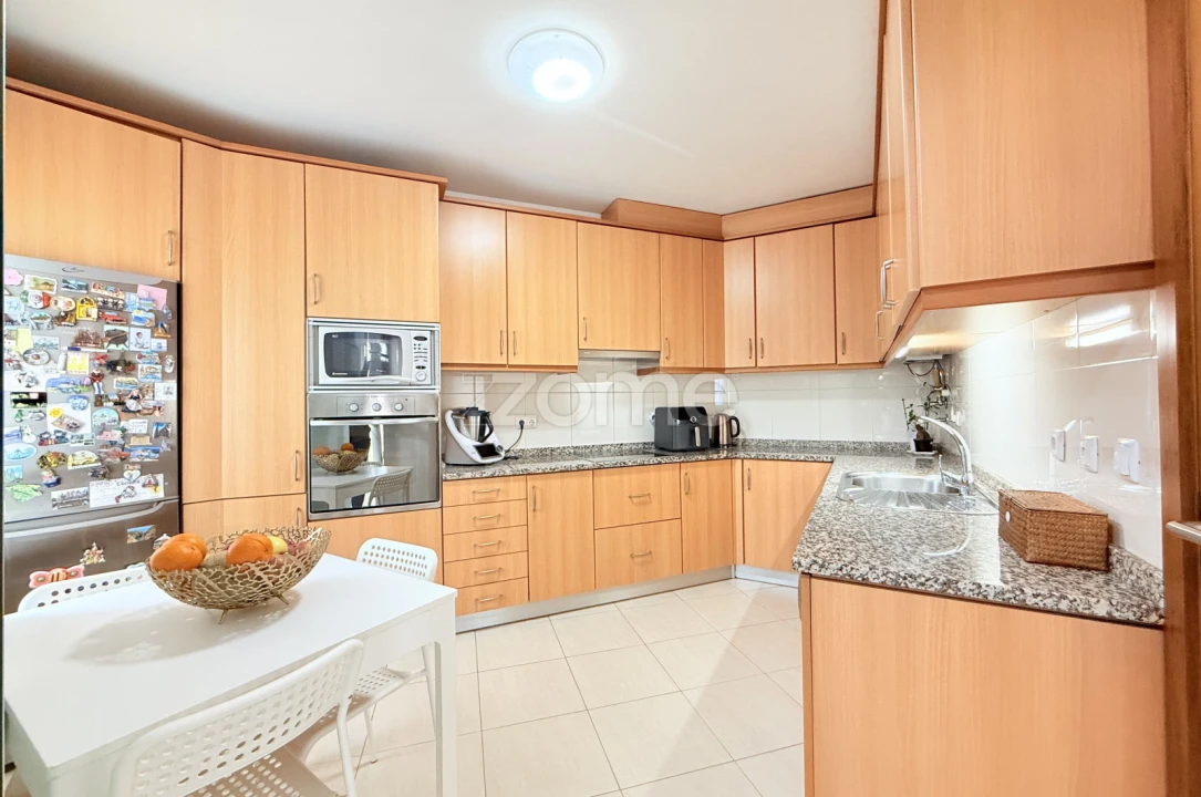 Apartamento T2 para Venda em Ribeirão Foto 7