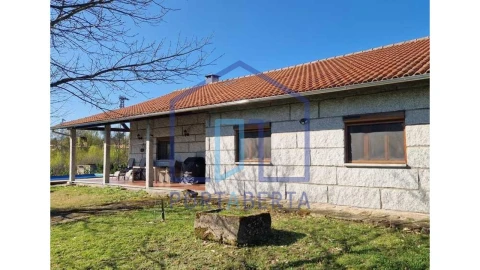 Moradia T3 para Venda em Vale de Anta