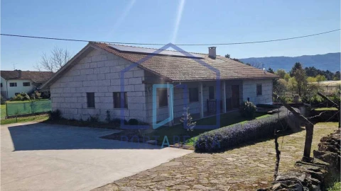 Moradia T3 para Venda em Vale de Anta