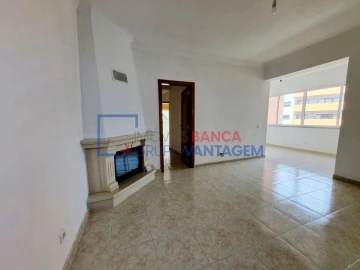 Apartamento T2 para Venda em União das Freguesias de Setúbal
