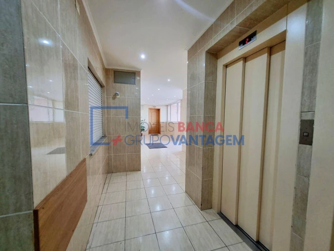 Apartamento T2 para Venda em União das Freguesias de Setúbal Foto 24