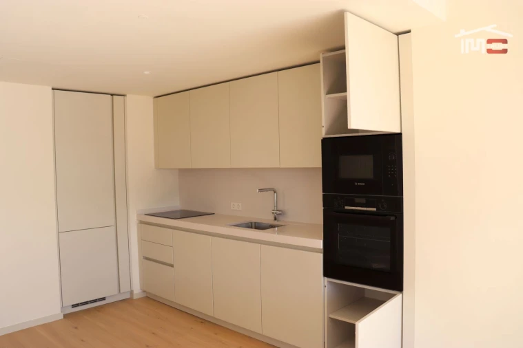 Apartamento T1 para Venda em Parque das Nações Foto 3