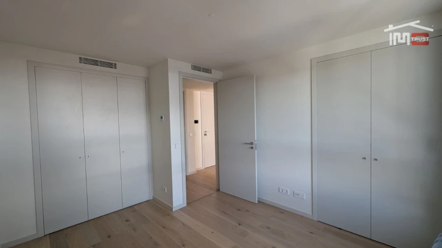 Apartamento T1 para Venda em Parque das Nações Foto 19